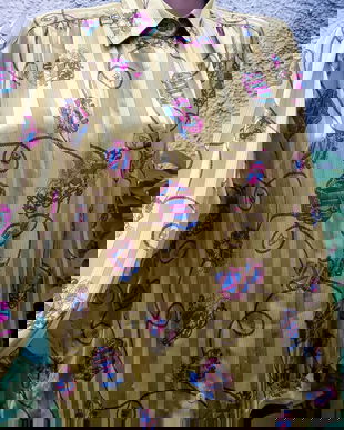 Bluza galben mustar cu motive heraldice