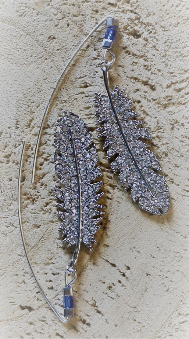 Cercei din alama argintata cu cristale zirconia si cristale tip swarovski