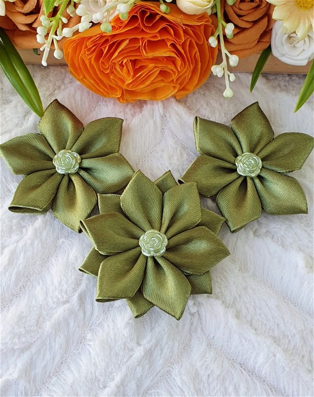 Set 3 flori decorative - verde oliv