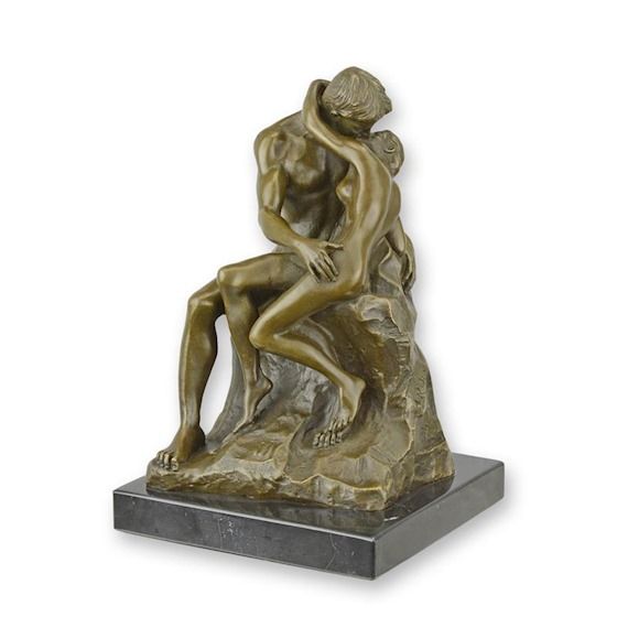 Sarutul- statueta din bronz pe soclu din marmura