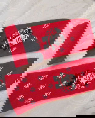 Nou-ciorapi cu degete