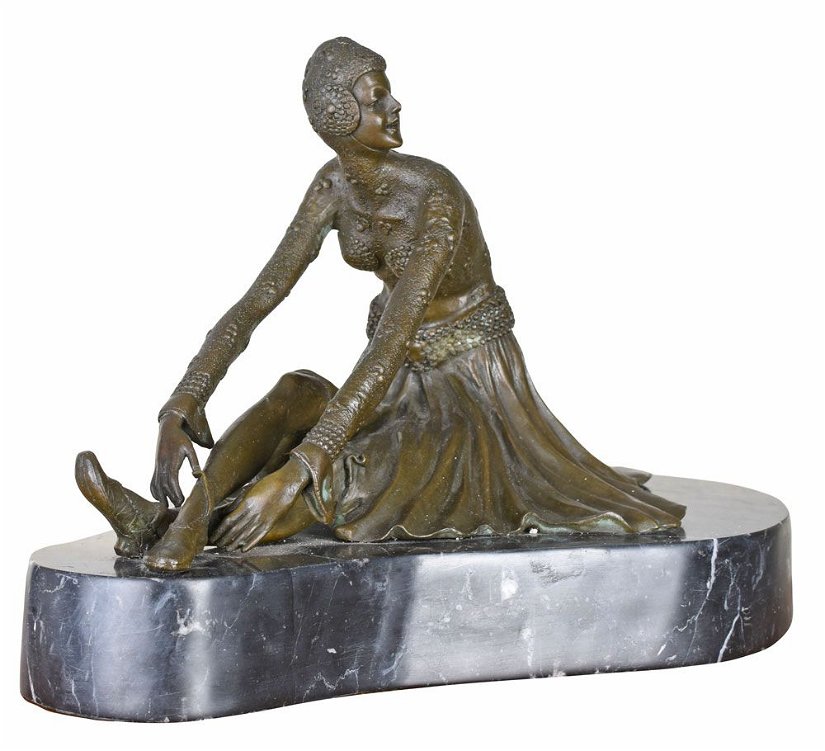 Dansatoare - statueta din bronz pe soclu din marmura