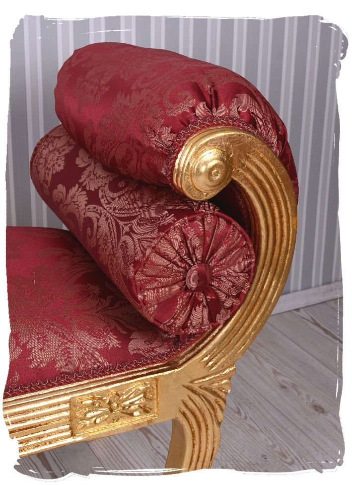 Banca baroc din lemn masiv auriu cu tapiterie rosie