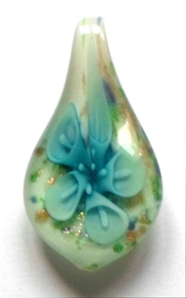 Pandantiv sticla de lampa lacrima mare cu floare blue pe alb
