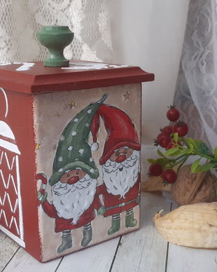 Magia Crăciunului stă în prietenie - Cutie cu gnomi