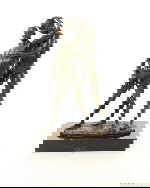 Doi barbati - statueta erotica pe soclu din marmura