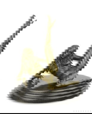 Nud- statueta erotica pe soclu din marmura