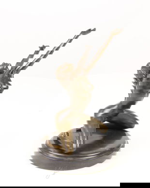 Nud - statueta erotica din bronz pe soclu din marmura