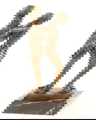 Doi barbati - statueta erotica pe soclu din marmura