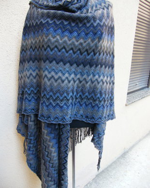 Nou-esarfa poncho