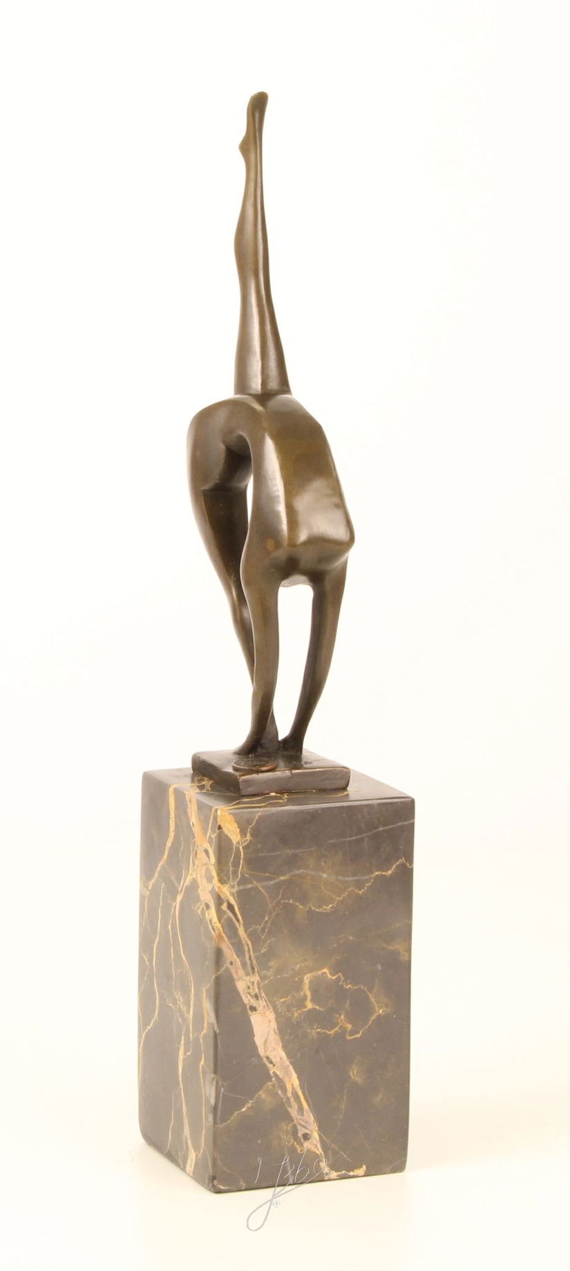 Contorsionista - statueta din bronz pe soclu din marmura