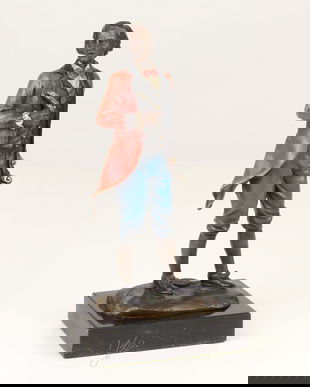 Mozart- statueta din bronz pictat pe soclu din marmura