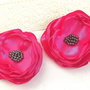 set brose flori roz intens cu margelute gri