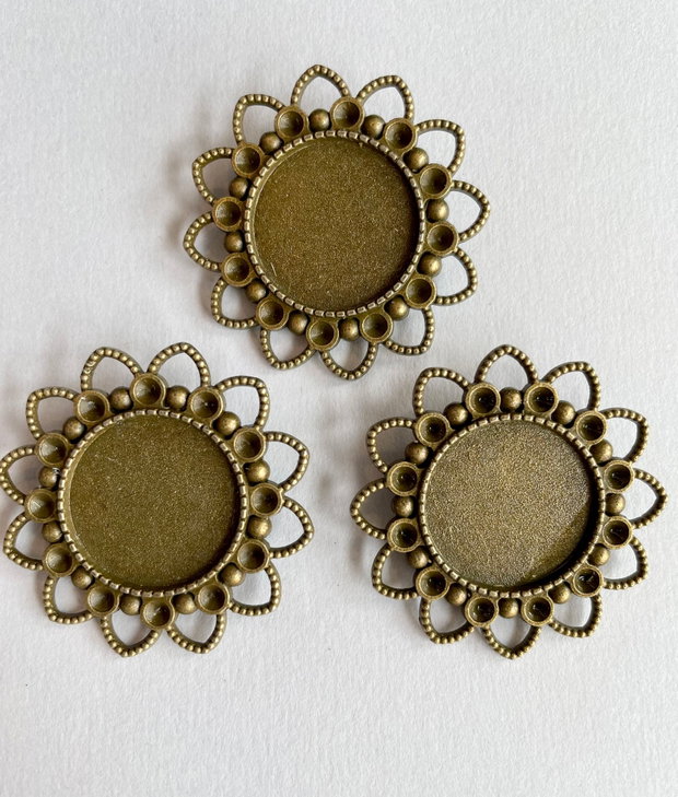 Baza brosa, forma floare, bronz, 20mm interior