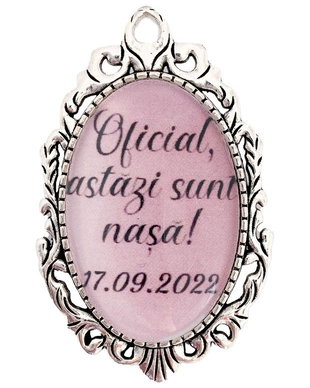 Brosa personalizata oficial astazi sunt nasa