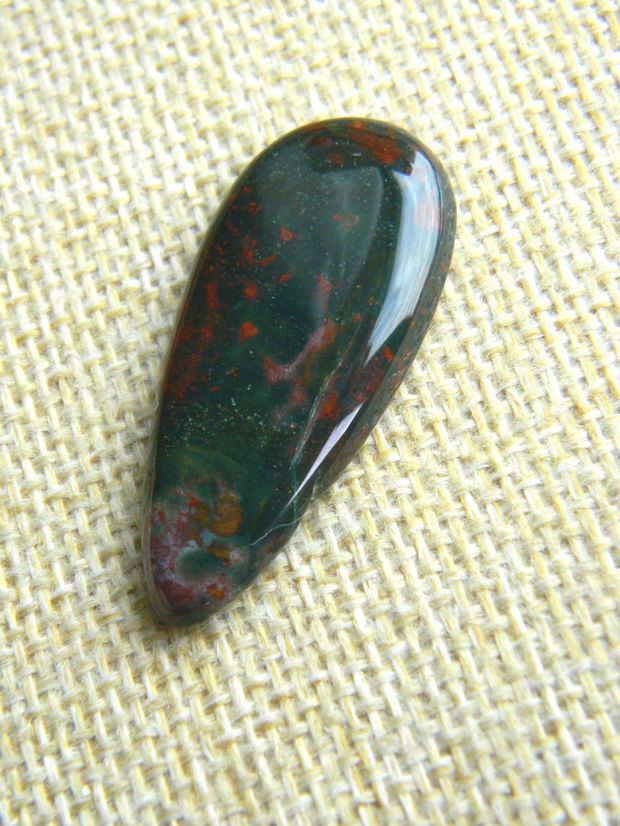 Caboson blood stone (AV12)