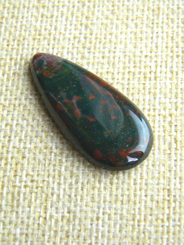 Caboson blood stone (AV12)