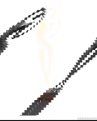 Femeie stilizata - statueta din bronz pe un soclu din marmura