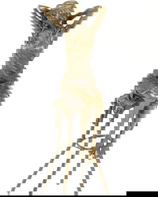 Femeie la bar - statueta din bronz