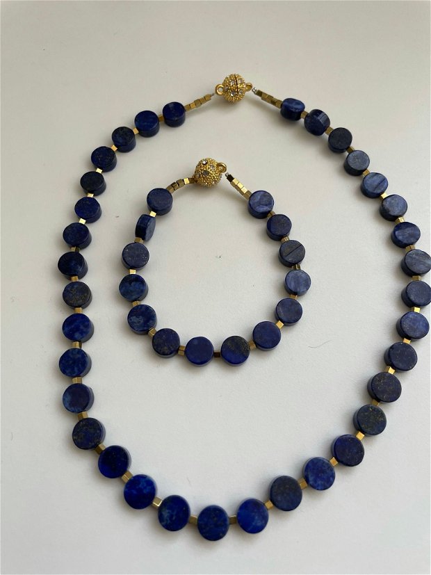 Set bijuterii lapis lazuli rotunde, hematit