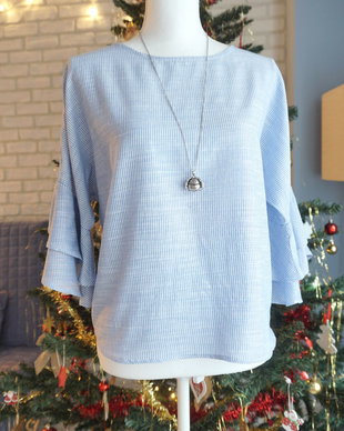 Bluza Lejera Volane Dungi Alb Bleu
