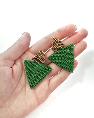 Cercei triunghi verde opac, bronz