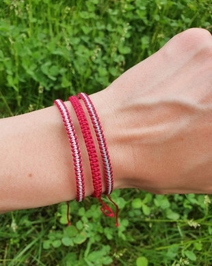 Bratari macramé asortate, Bratari reglabile visiniu