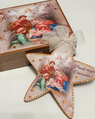 Set cadou Craciun, format din cutie si stea din lemn, decorate manual