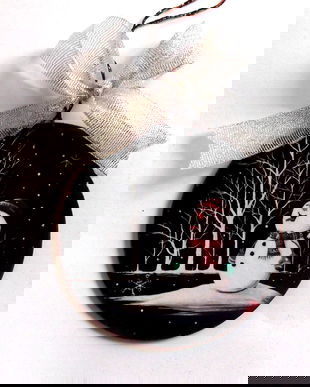 glob pe lemn cu om de zapada 42140