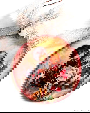 glob pe lemn de craciun 42141