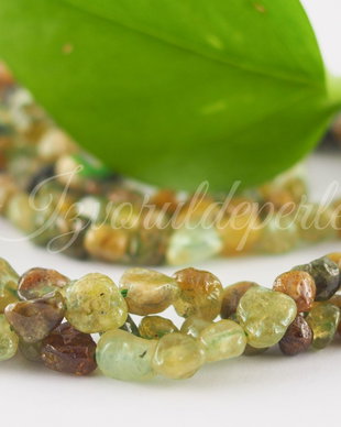 Garnet verde 5-6.5mm, cod P05 (0.5sir)
