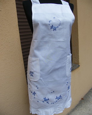 Nou-Sortulet cu broderie