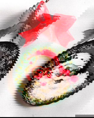 glob pe lemn de craciun 42065