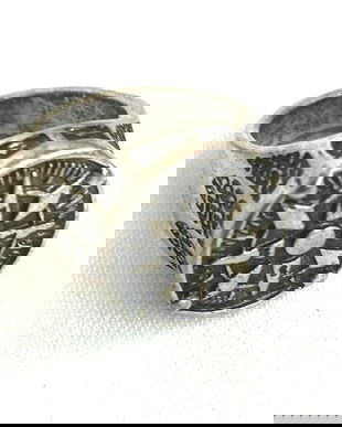 inel masiv roza vanturilor