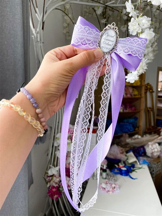 Buchet mireasa cu flori artificiale roz si ivoar