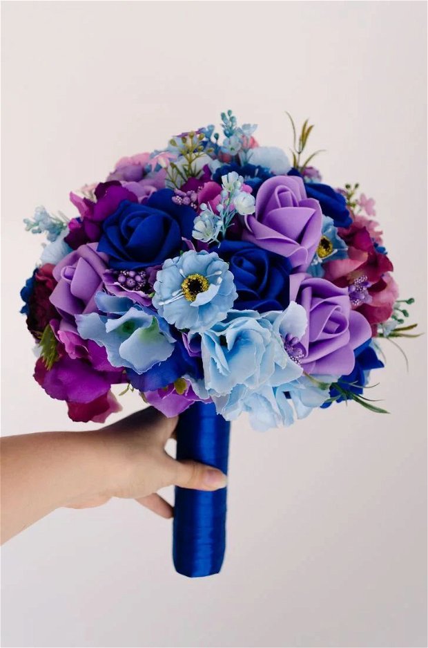 Buchet mireasa cu flori salbatice artificiale albastre