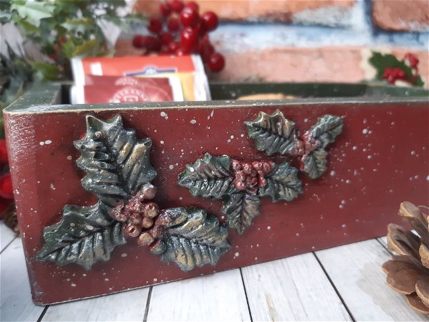 Tavita din lemn decorata manual - Cadou de Craciun