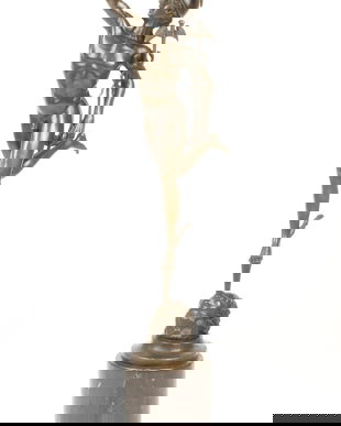 Mercur- statueta din bronz pe un soclu din marmura