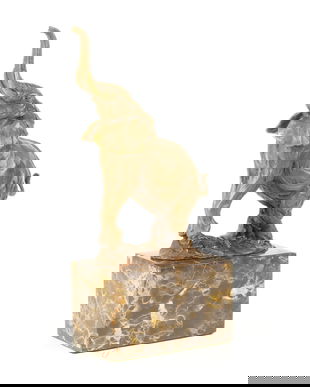 Elefant- statueta din bronz pe un soclu din marmura