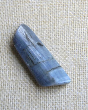 Bagheta Kyanit slefuit (C13)