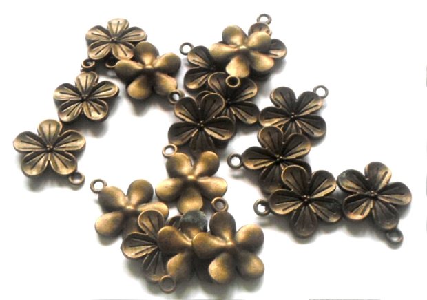 Pandantiv metalic floare bronz