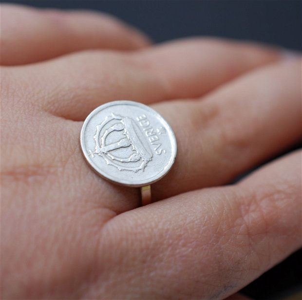 Inel din argint, din moneda suedeza, din colectia Reversul monedei