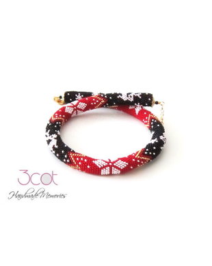 Colier handmade, crosetat cu margele de nisip- Iarna