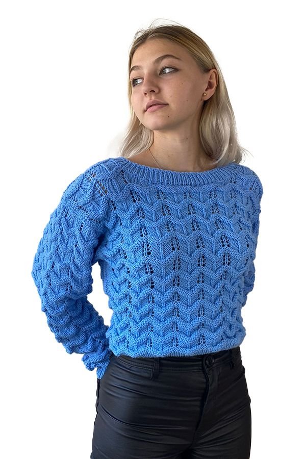 Pulover tricotat manual albastru
