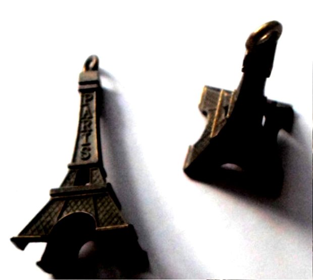 Pandantiv metalic turn Effel FRANCE - PARIS bronz