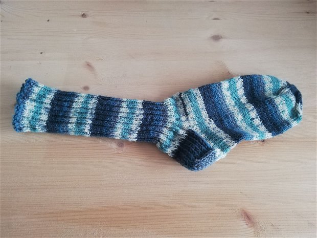 Sosete tricotate manual -Ciorapi