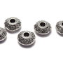 Distantier metalic, argintiu antichizat, 7x4.5 mm