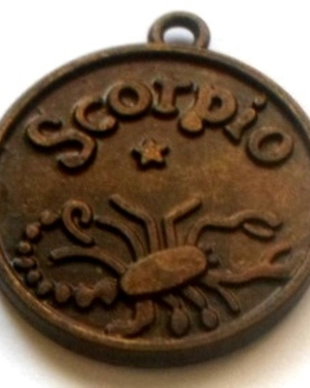 Baza pandantiv metalic banut zodiac Scorpion bronz