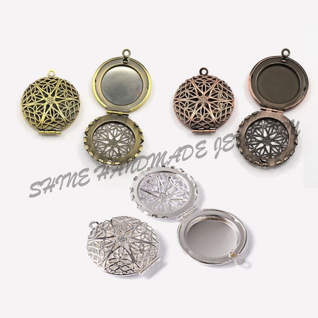 Pandantiv locket, bronz, cupru si argintiu, 32x27mm