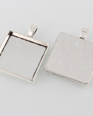 Baza de cabochon patrata, argintiu antichizat, 25x25mm